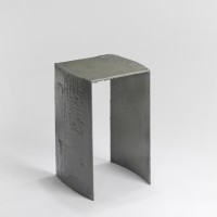<a href="https://www.galeriegosserez.com/artistes/middernacht--alexander.html"> Middernacht & Alexander</a> - How I Got Over - Fossil Sage Tabouret